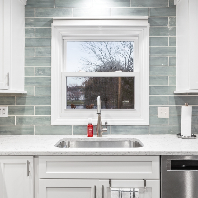 Coordinating With Your White Kitchen Cabinets