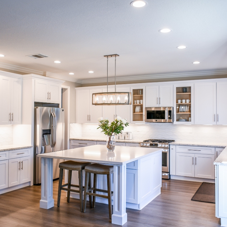The Benefits of Under Cabinet Lighting in Kitchens